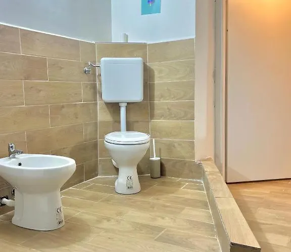 Amogenova-affittacamere Penzion 3*