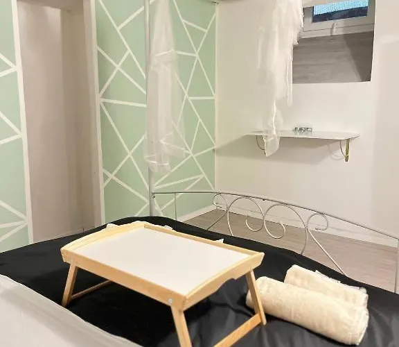 Amogenova-affittacamere Pensjonat Genua