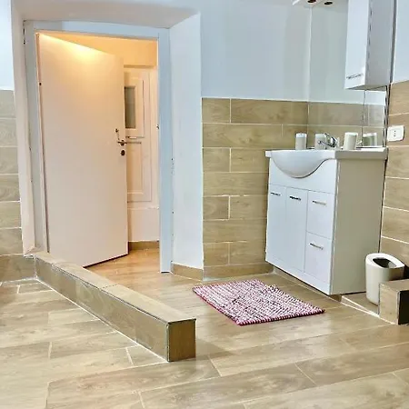 Amogenova-affittacamere Maison d'hôtes